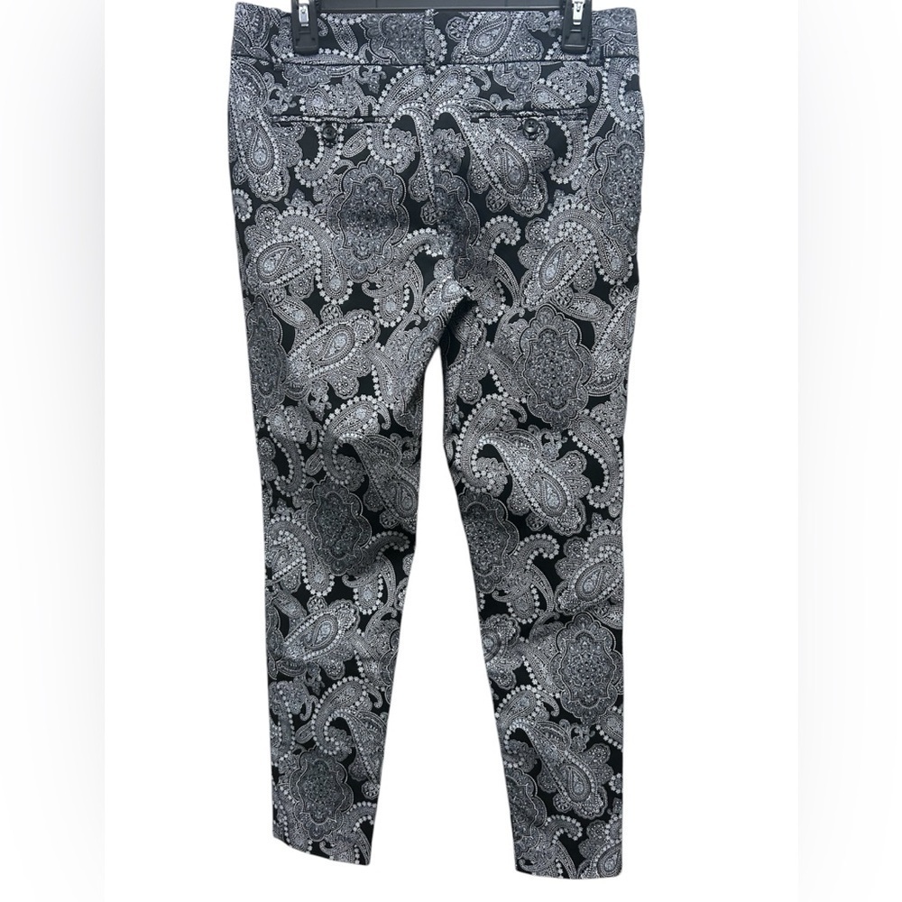 The Limited Black and White Paisley Print Pants, Women’s Size 6, EUC - Picture 3 of 4